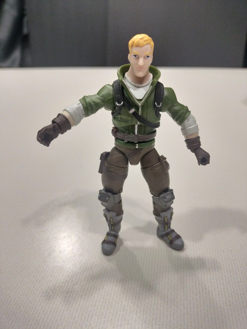 2020 Jazwares Fortnite Battle Bus 4" Action Figure - Recruit (Jonesy) * Action Figures Box *