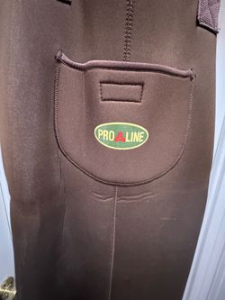Pro line fishing   Suit with the shoes  size 13