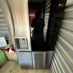 31 cu.ft. SMART Standard Depth MAX French Door Refrigerator with Door-in-Door  (Stainless Steel)