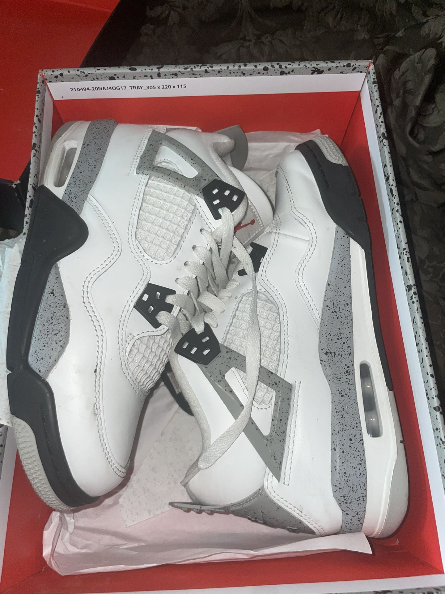 Jordan 4s Retro