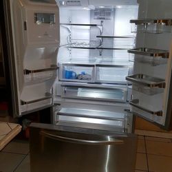 Refrigerator For Sale 