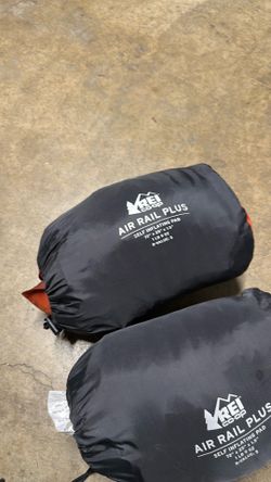 Camping sleeping pad