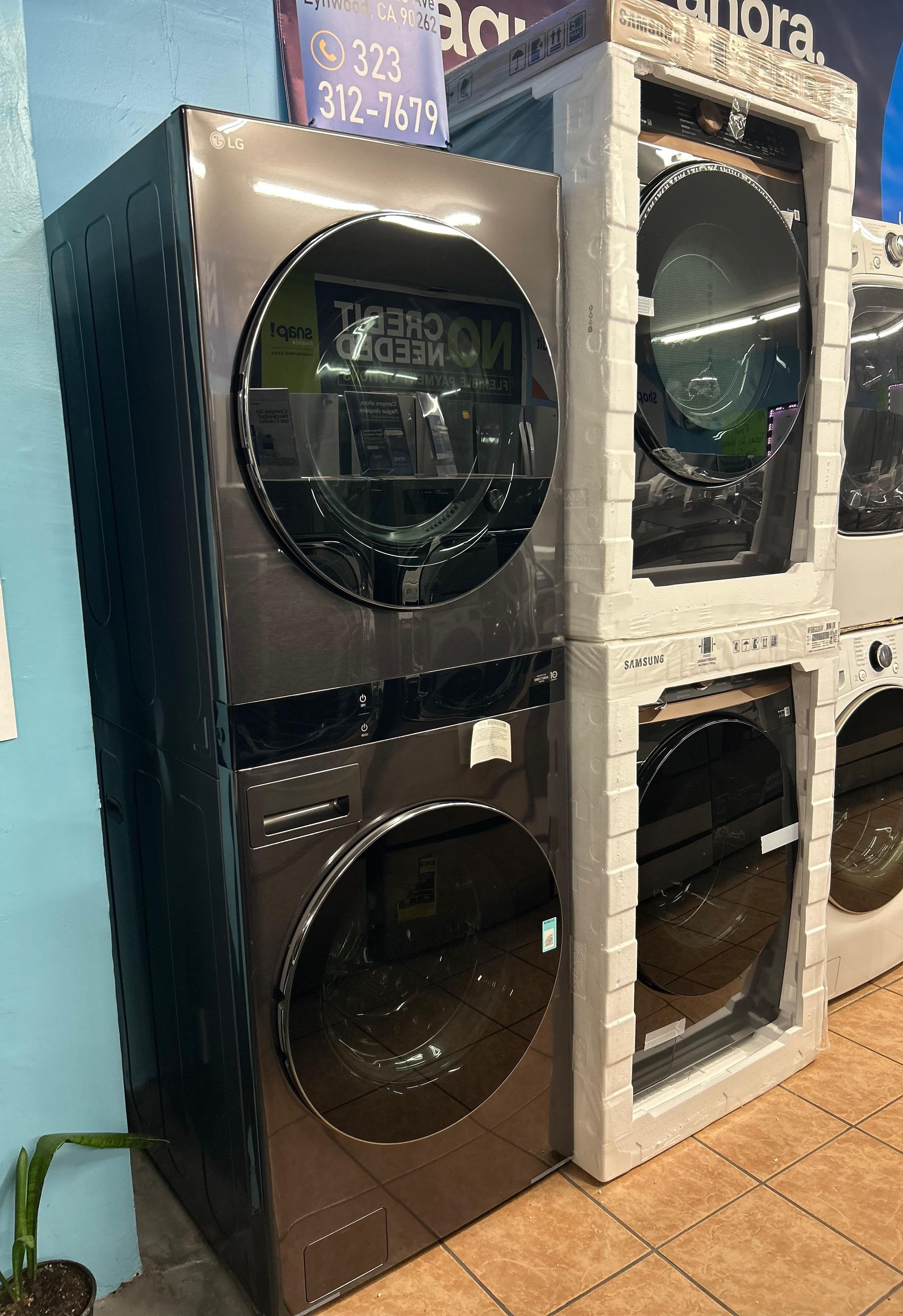 LG WashTower Stacked Laundry Center 4.5 Cu.Ft. Front Load Washer & 7.4 Cu.Ft. Gas Dryer