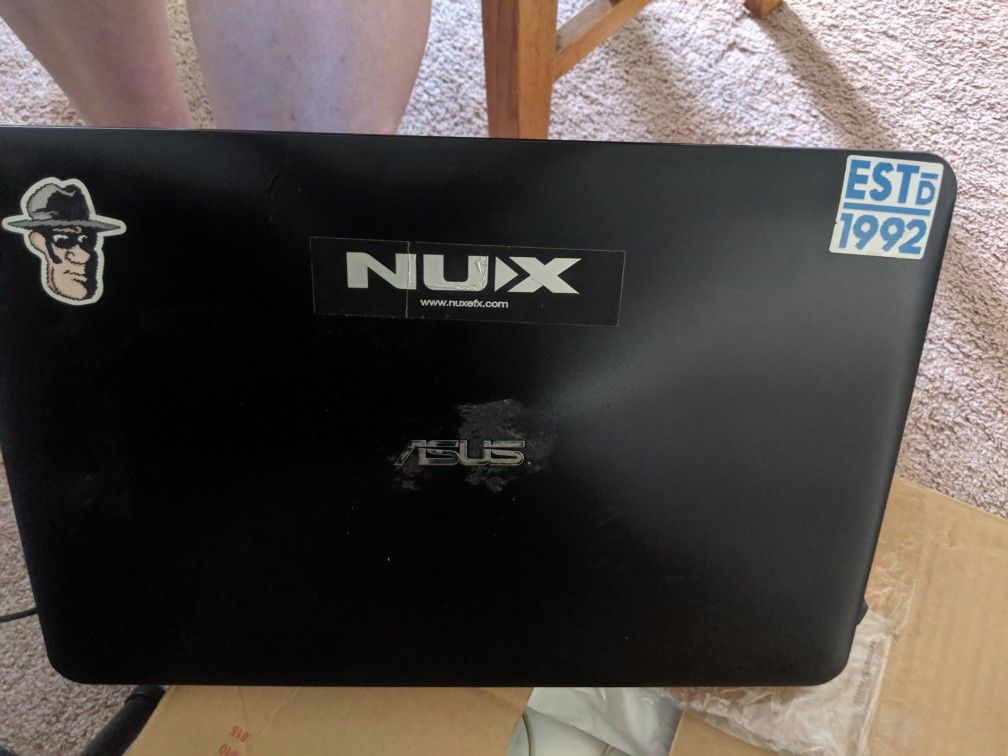 Asus X555L