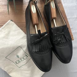 GUCCI Black Leather Shoes (12D) **Weekend Special