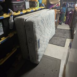 Twin Mattress Set