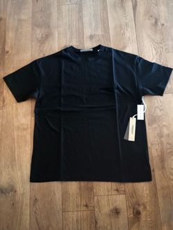 Essentials shirt