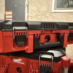 Milwaukee Packout Toolbox