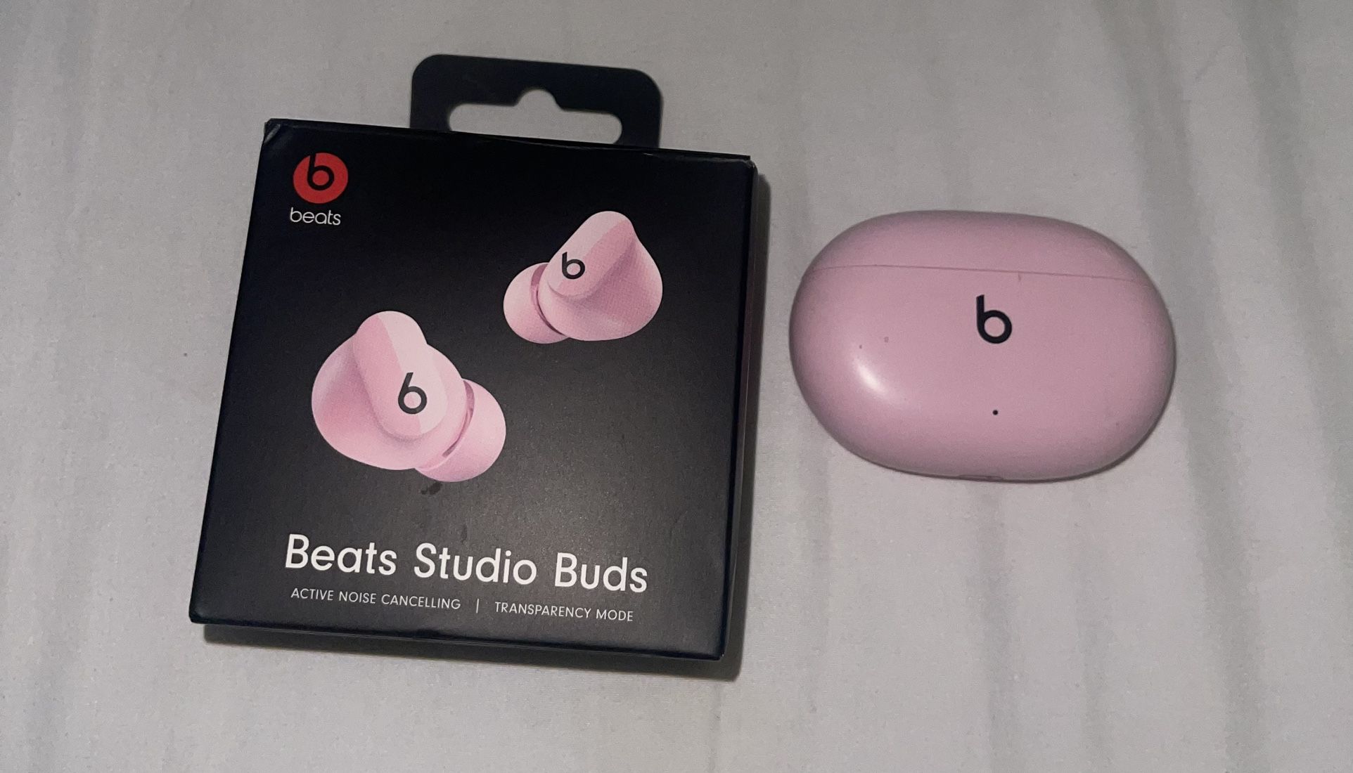 Beats Studio Buds