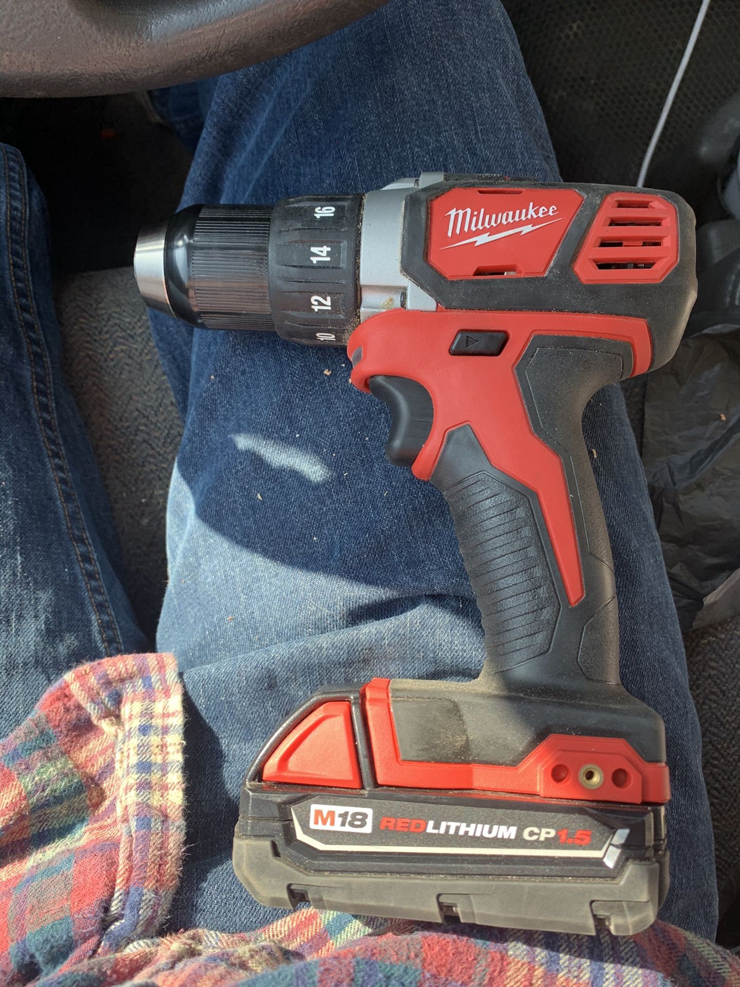 Milwaukee 18v drill