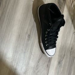 Black Converse 