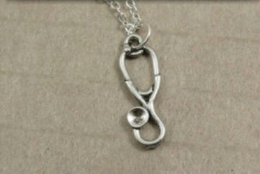 Stethoscope necklace👩🏻‍⚕️👨🏻‍⚕️