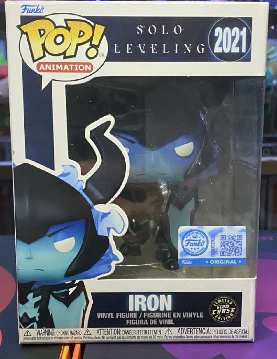 Funko Pop! Iron 2021 GITD Chase Solo Leveling Authentic Glow