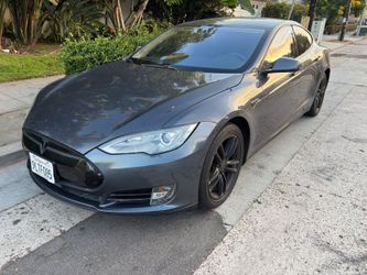 2014 Tesla Model S 85 – Super Clean – 92K Miles