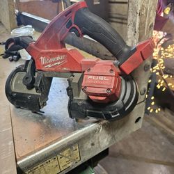 Milwaukee Band Saw