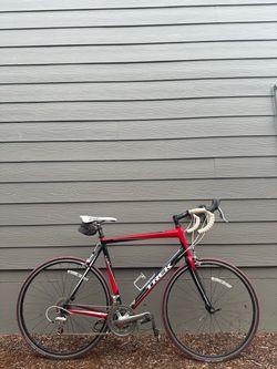 Trek 2.3 Road Bike - 58cm Frame - Lightweight Bicycle Shimano Ultegra