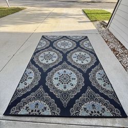 Rug
