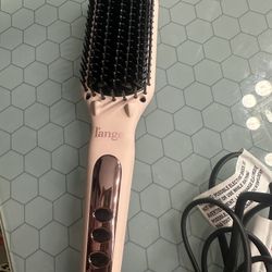 Lange Straightening Brush