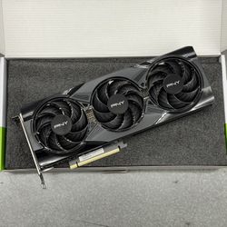 PNY - GeForce RTX 5070 12GB OC GDDR7 PCI Express 5.0 Graphics Card with Triple Fan
