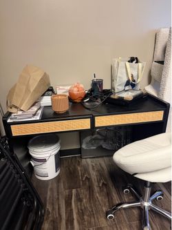 Article furniture | office desk FREE