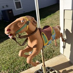 Carousel horse