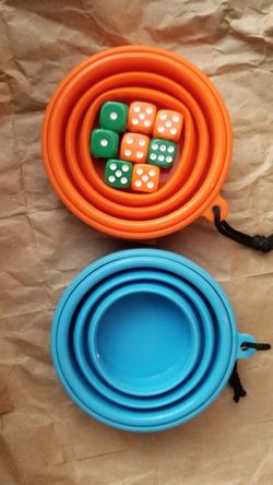Collapsible silicone cups