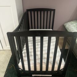 Baby Crib And Matresses