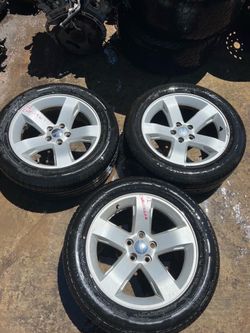 2009 To 2014 Dodge Challenger 18 Inch wheel With Tire