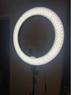 Ring light 18”