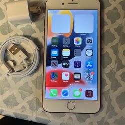 iPhone 7 Plus Unlocked 128 GB In Excellent Condition 