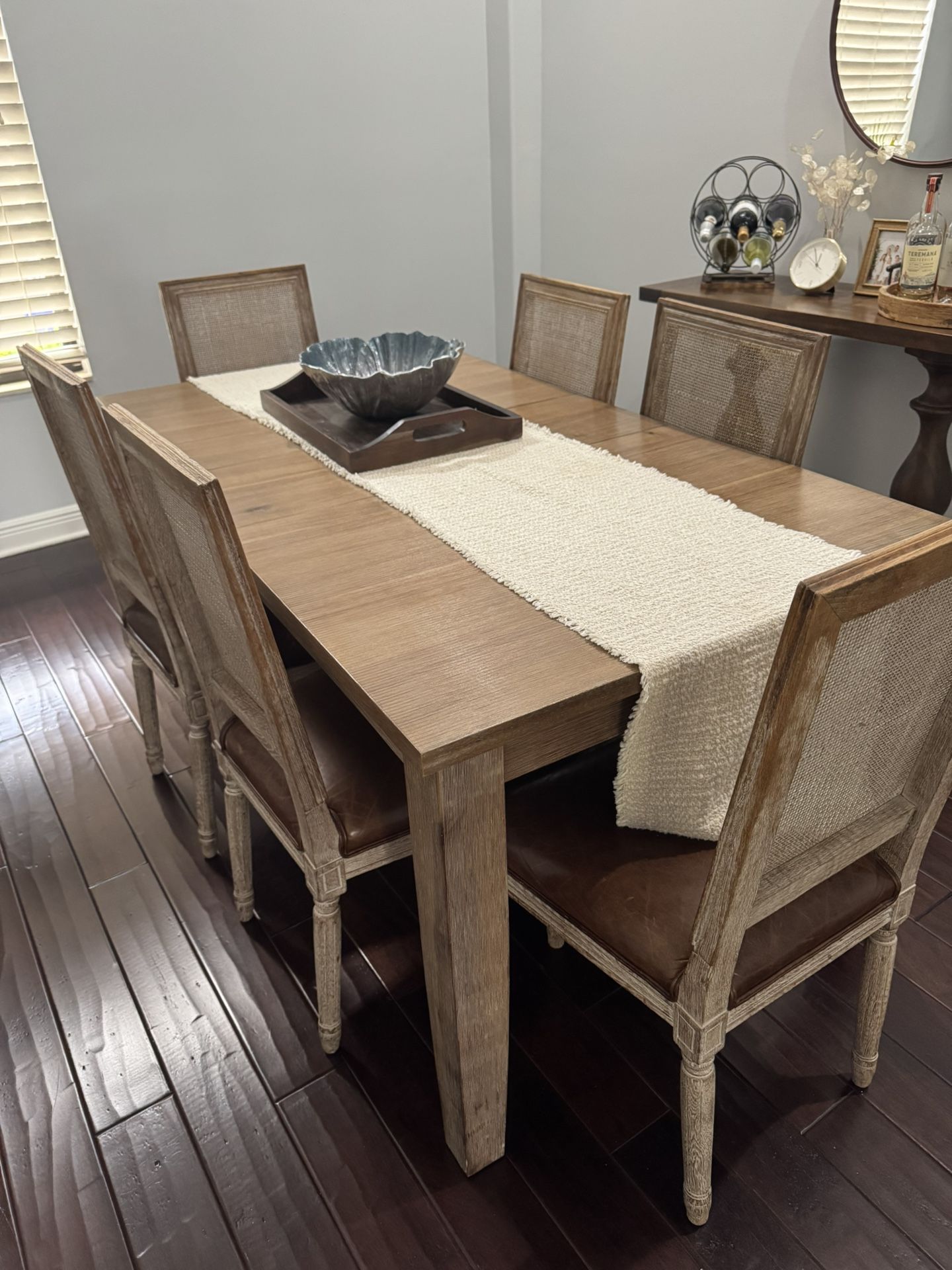 City furniture Dining Table