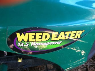 Riding lawnmower