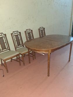 Table And Chairs 