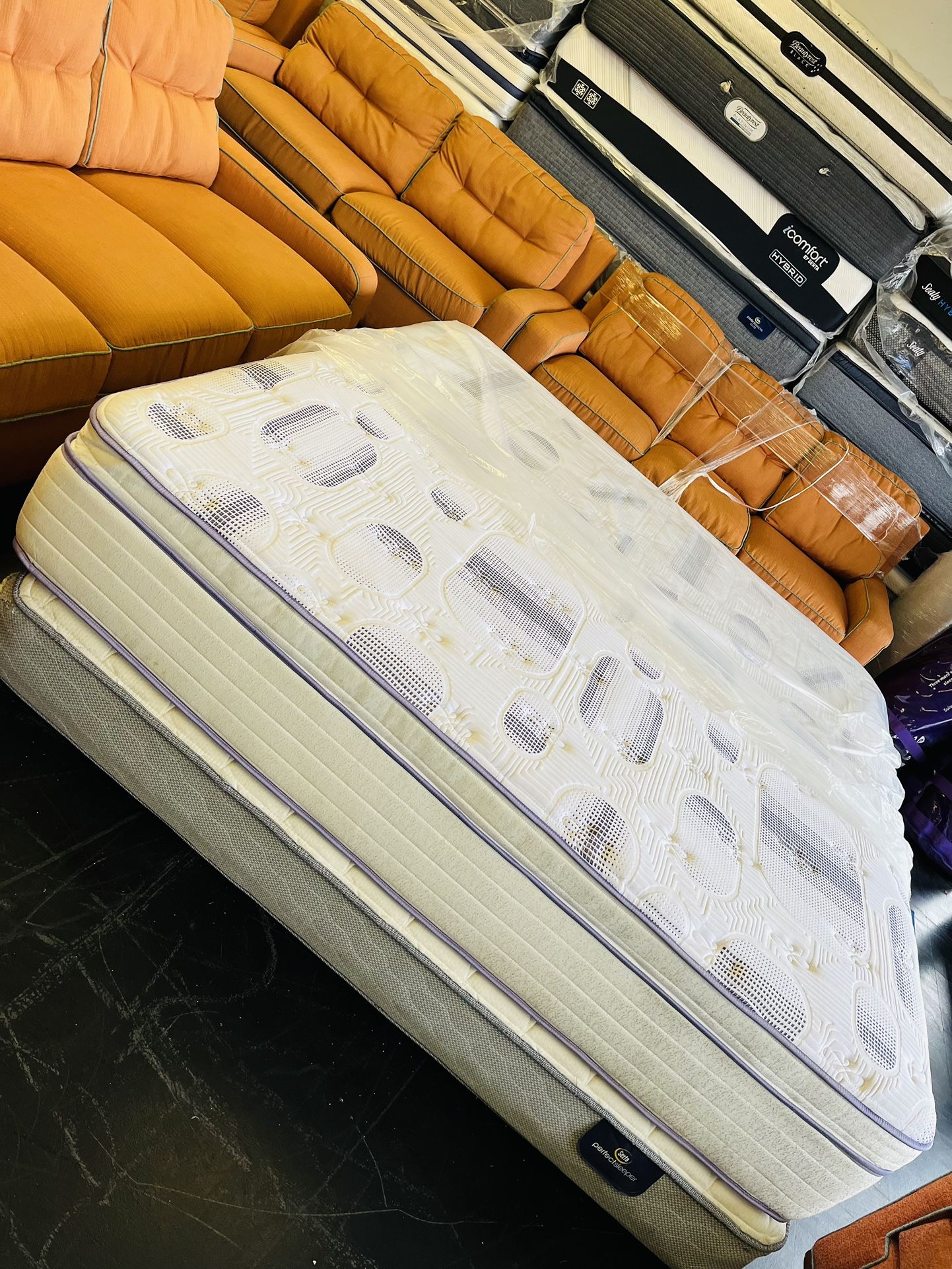 King Size Mattress And Box Spring