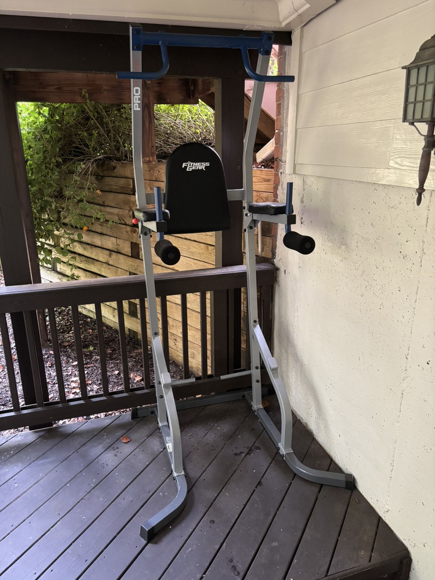 Fitness Gear Pro PT600 Power Tower