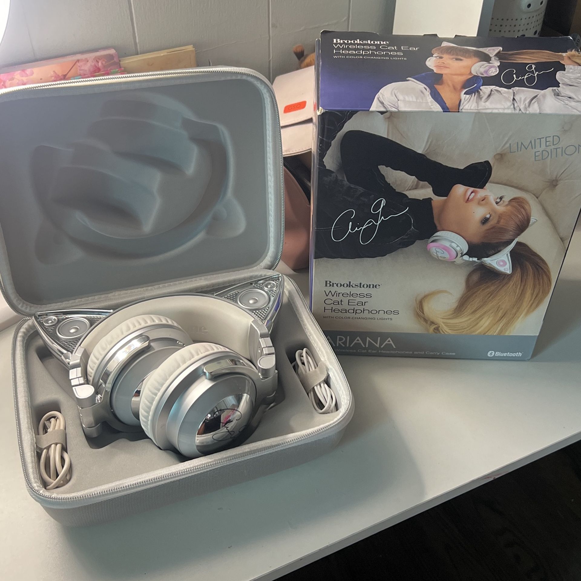 Brookstone Limited Edition Ariana Grande Wireless Bluetooth Cat Ear Headphones for Sale in Centreville MD OfferUp