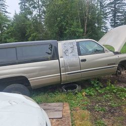 2001 dodge 2500 parts.