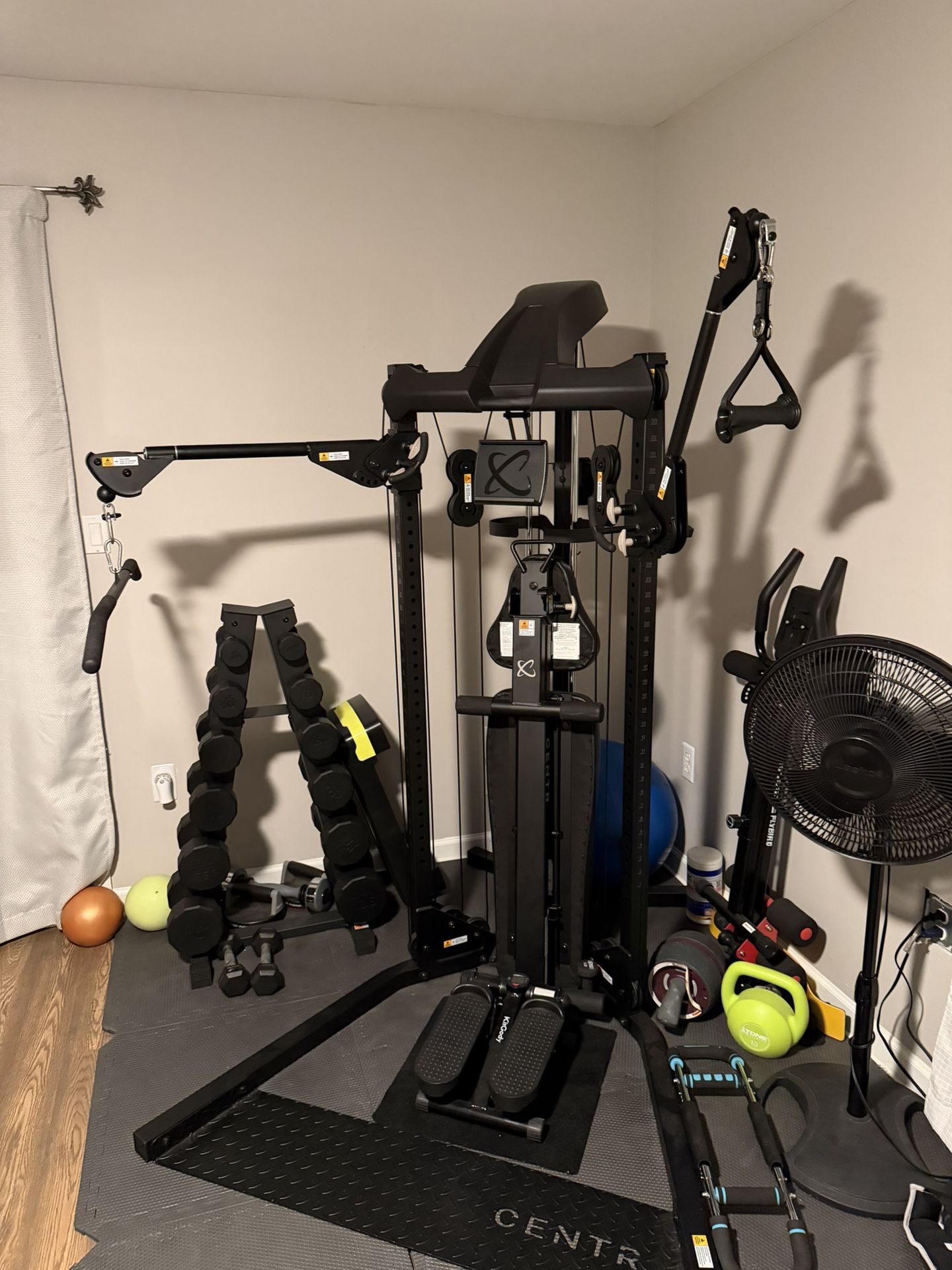 CENTR 1 Home Gym