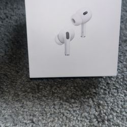 Apple AirPods 2nd Generation 