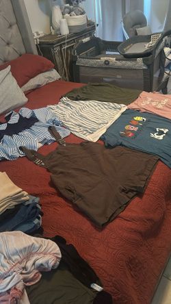 Maternity Tops Medium 