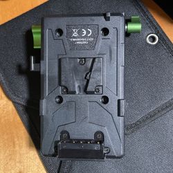 V Mount Battery