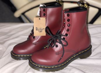 Dr Marten Boots 