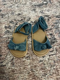 Baby shoes