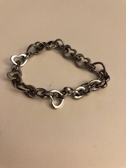 Heart charm bracelet