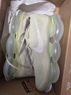 AirMax Scorpion. Brand New