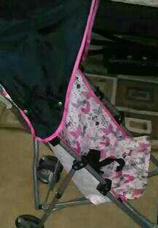 Disney Mini Mouse Umbrella Stroller!