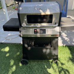 Neevo NexGrill (Gas Grill) 