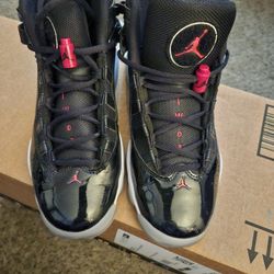 Air Jordan 6 Rings, Black/Red/White, Size 6Y