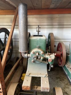 Fairbanks Morse Hit and Miss Engine 2 1/2 Horsepower