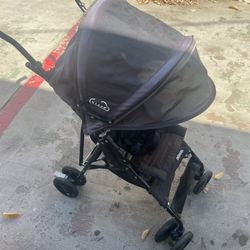 Stroller 